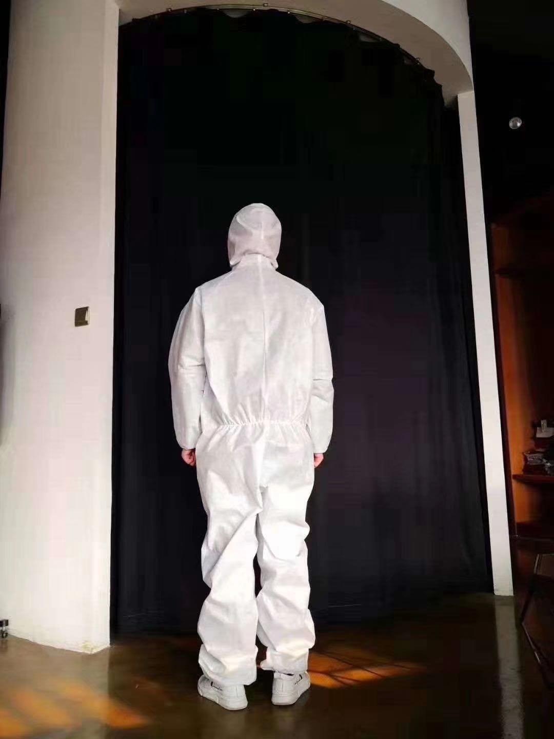 Disposable medical isolation c